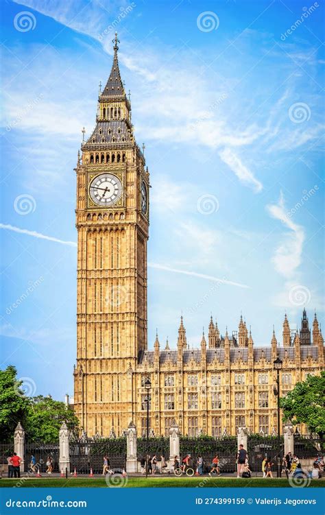 bigbetben|Facts and figures: Big Ben and Elizabeth Tower .